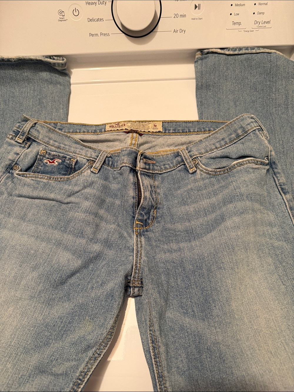 Hollister Women's Light Wash Straight Leg Jeans